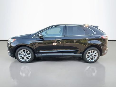 Used 2020 Ford Edge Titanium w/ Equipment Group 301A AWD/4WD image 4