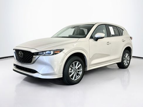 Used 2025 MAZDA CX-5 AWD 2.5 S w/ Preferred Package image 3
