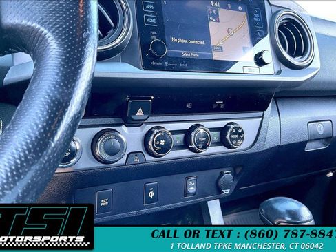 Used 2017 Toyota Tacoma TRD Sport w/ Tow Package (A/T) AWD/4WD image 31