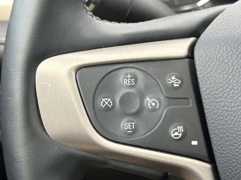 Used 2023 GMC Acadia Denali w/ Black Diamond Edition image 31