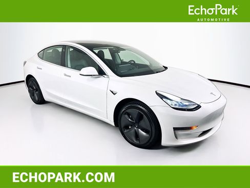 Used 2020 Tesla Model 3 Standard Range Plus image 1