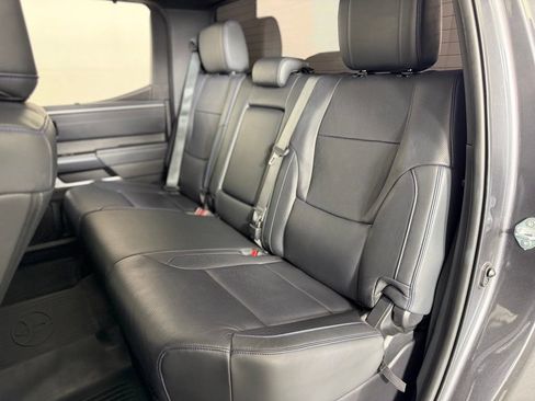 Used 2023 Toyota Tundra Platinum AWD/4WD image 36