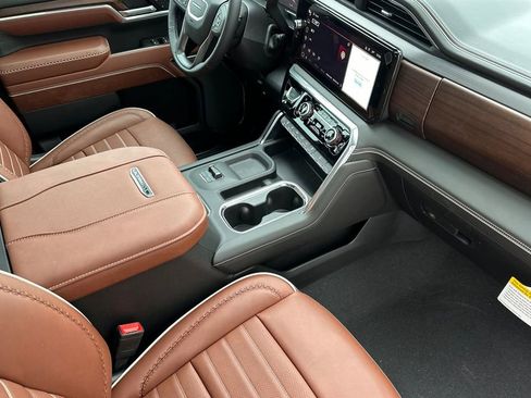 New 2026 GMC Sierra 2500 Denali Ultimate w/ Snow Plow Prep/Camper Package AWD/4WD image 15