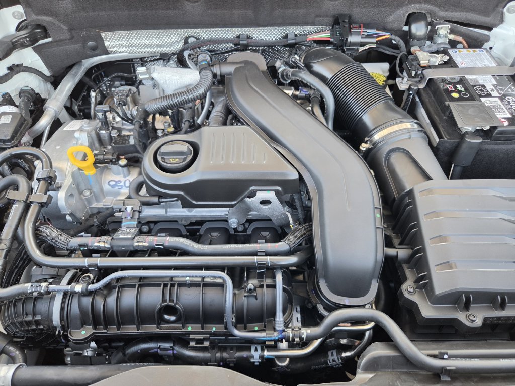 New 2027 Volkswagen Taos S FWD image 24