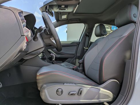 New 2026 Volkswagen Jetta GLI Autobahn FWD image 2