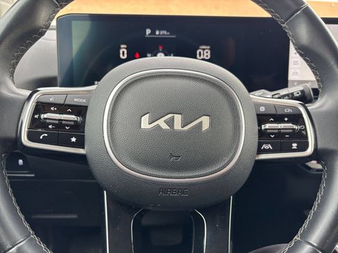 Used 2024 Kia Sorento S AWD/4WD image 30