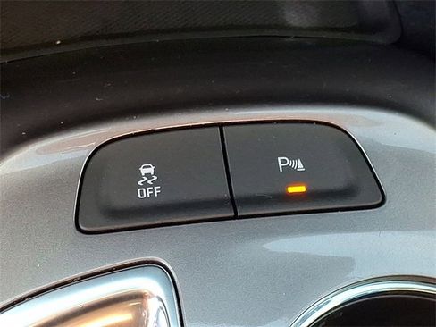 Used 2024 Chevrolet Malibu LT image 24