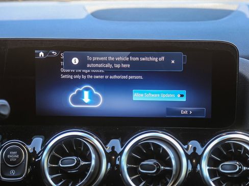 New 2026 Mercedes-Benz GLA 250 4MATIC image 12