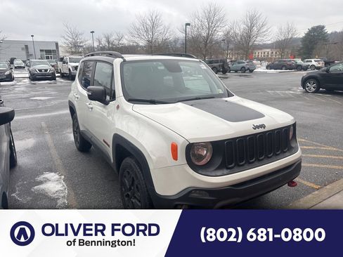 Used 2018 Jeep Renegade Trailhawk image 1
