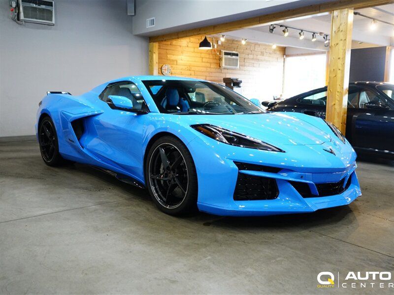 Used 2024 Chevrolet Corvette E-Ray w/ ZER Performance Package AWD/4WD image 3