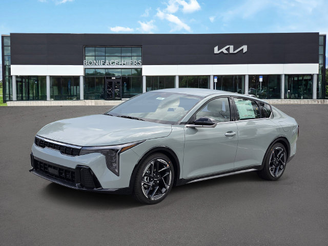 New 2026 Kia K4 GT-Line FWD image 2