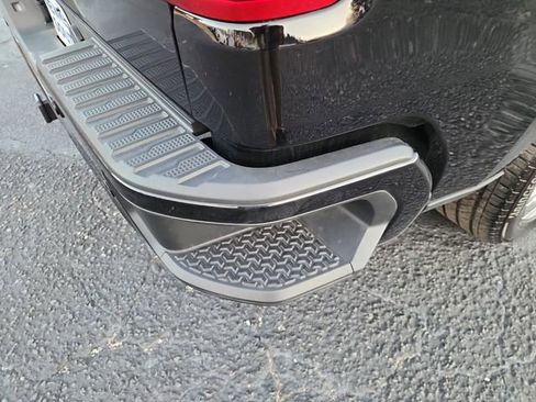 Used 2026 Chevrolet Silverado 1500 High Country image 37