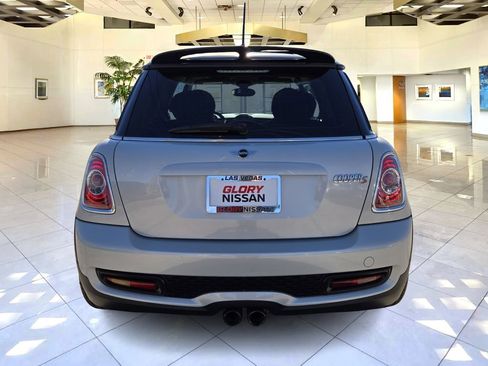 Used 2013 MINI Cooper S image 6