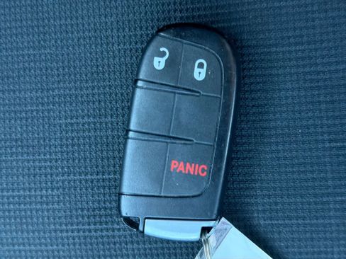 Used 2017 Jeep Grand Cherokee Laredo w/ Quick Order Package 23E image 35