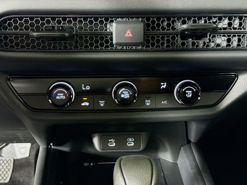 New 2026 Honda HR-V LX image 17