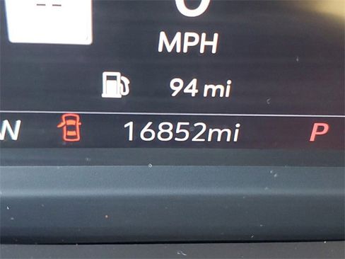 Certified 2023 Chevrolet Silverado 2500 LTZ w/ LTZ Premium Package image 35