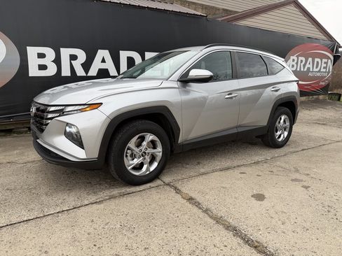 Used 2023 Hyundai Tucson SEL image 3