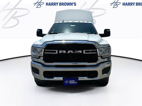 New 2024 RAM 2500 Tradesman w/ Chrome Appearance Group image 22