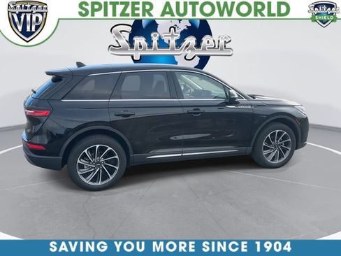 Used 2023 Lincoln Corsair Standard w/ Equipment Group 101A image 10