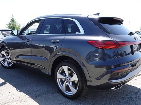 New 2025 Audi Q5 Prestige image 9