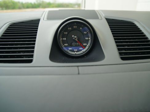 Used 2020 Porsche Cayenne image 33