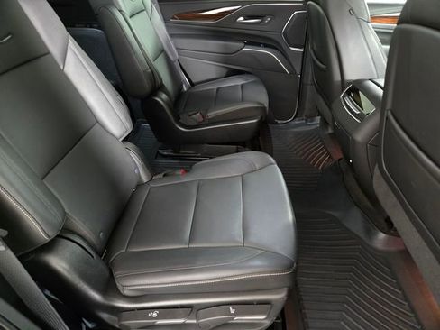 Used 2023 Cadillac Escalade Luxury image 20