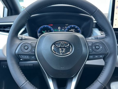 Certified 2026 Toyota Corolla SE w/ SE Package FWD image 22