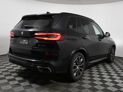 Used 2022 BMW X5 xDrive40i w/ M Sport Package AWD/4WD image 11