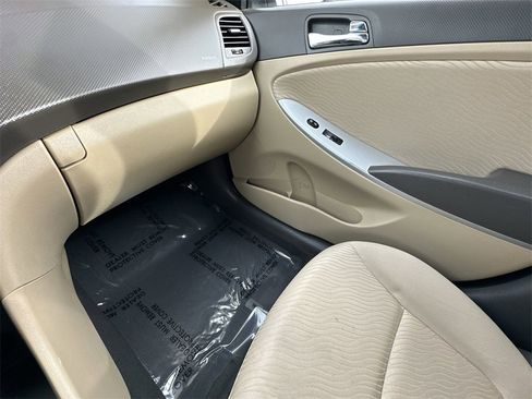 Used 2012 Hyundai Accent GLS w/ Premium Pkg 3 image 25
