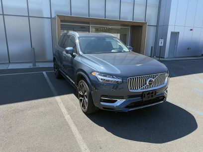 Certified 2022 Volvo XC90 T8 Inscription Expression w/ Advanced Package