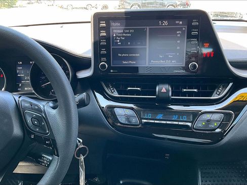 Used 2021 Toyota C-HR LE FWD image 6