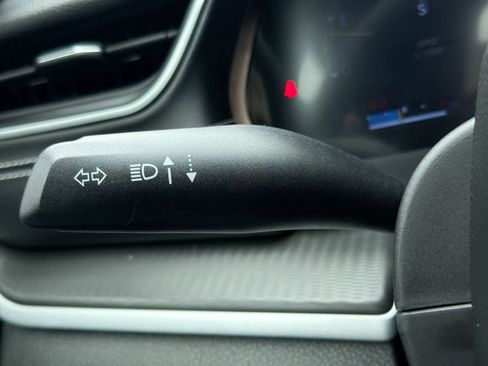 Used 2025 Jeep Grand Cherokee Laredo X image 29