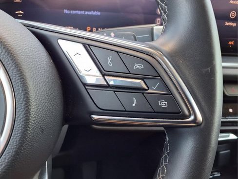 Certified 2025 Buick Envision Preferred AWD/4WD image 26