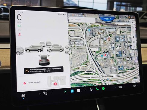 Used 2021 Tesla Model Y Long Range image 13