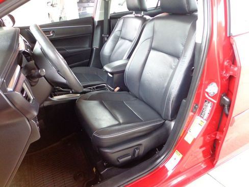 Used 2015 Toyota Corolla LE Premium FWD image 13
