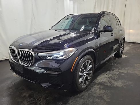 Used 2023 BMW X5 xDrive45e w/ M Sport Package AWD/4WD image 3
