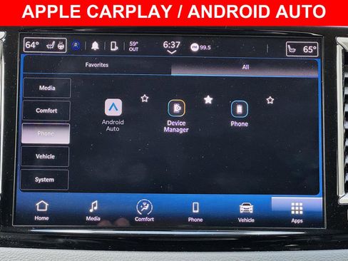 Used 2023 Chrysler Pacifica Touring-L image 4