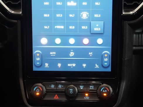 Used 2024 Ford Ranger Lariat w/ FX4 Off-Road Package AWD/4WD image 20