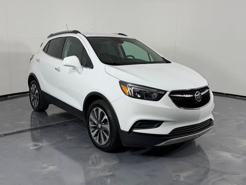 Used 2022 Buick Encore Preferred w/ Safety Package FWD image 3