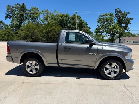 Used 2013 RAM 1500 Express AWD/4WD image 2