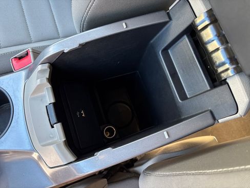 Used 2016 Ford Escape SE image 26