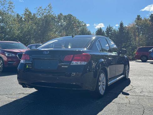 Used 2011 Subaru Legacy 2.5i Limited image 5