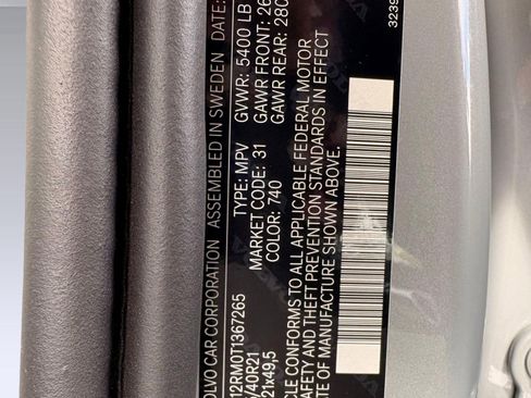 Certified 2026 Volvo XC60 B5 Ultra w/ Climate Package image 22