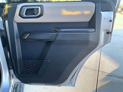 Used 2024 Ford Bronco Wildtrak image 18