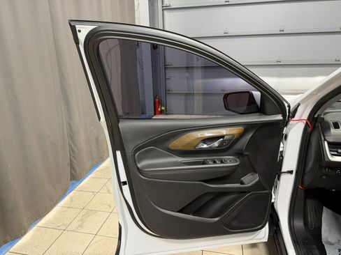 Used 2020 GMC Terrain SLE image 10