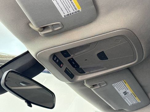 Used 2019 Chevrolet Impala Premier FWD image 44