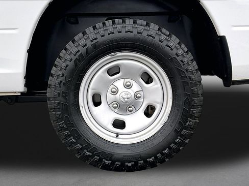 Used 2017 RAM 1500 Tradesman w/ Power & Remote Entry Group image 7