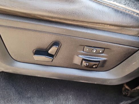 Used 2014 RAM 2500 Limited AWD/4WD image 8