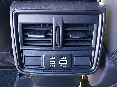 Used 2026 Subaru Forester Premium image 46