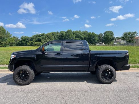 Used 2014 Toyota Tundra Limited w/ Limited Premium Package image 2